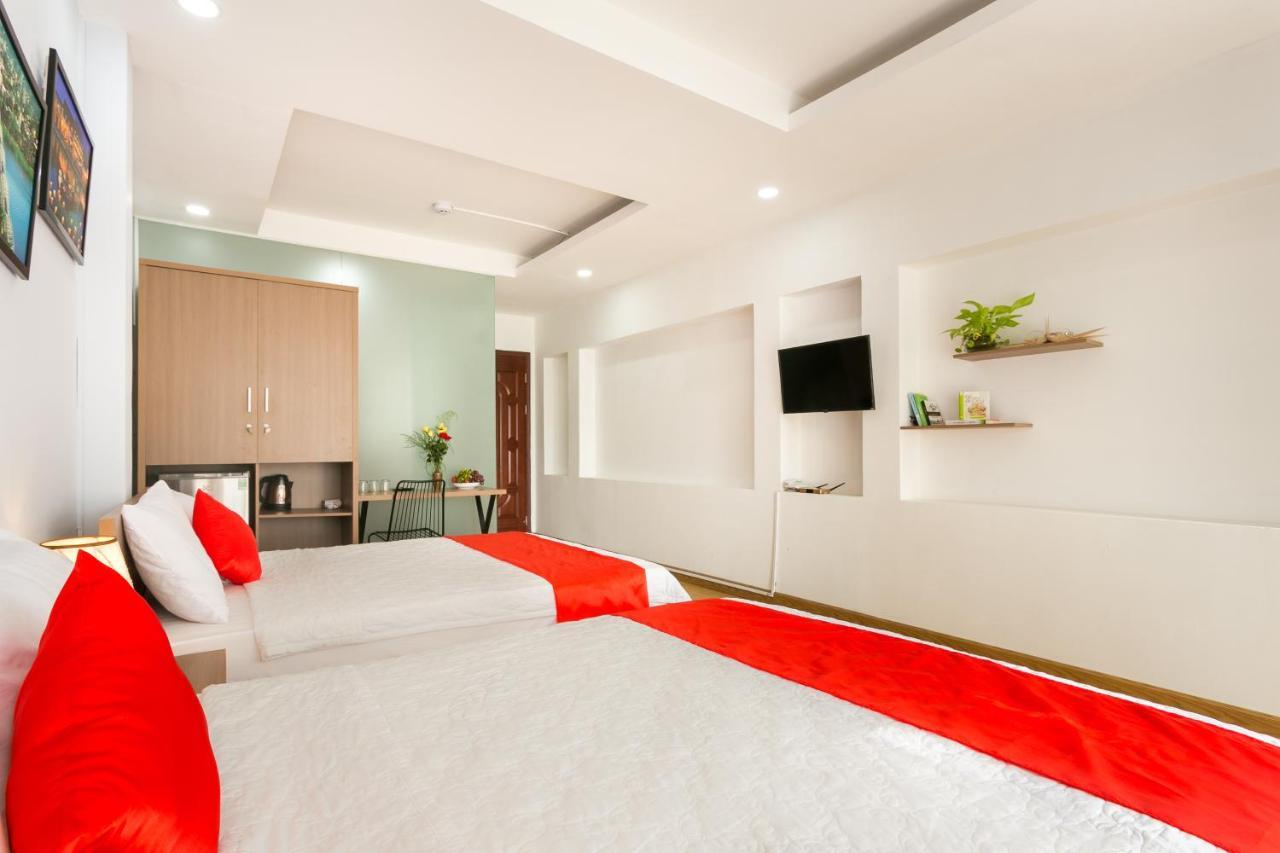 SaiGonCuCu Hotel Near Bui Vien Town Hô Chi Minh-Ville Extérieur photo